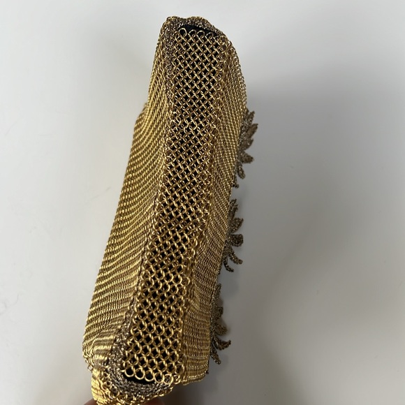 NWT Ultimo clutch • 6 X 2 X 4 • color gold, beautiful gold color chain link